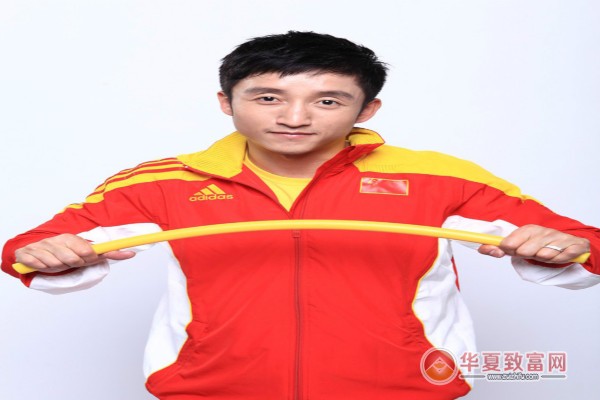 邹市明搏击健身中心加盟